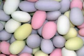 MIXED SUGAR ALMONDS 1KG
